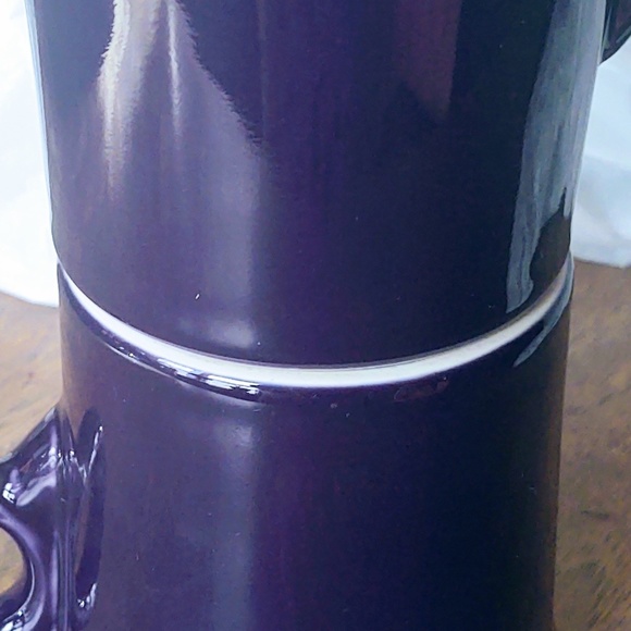 RETIRED FIESTA COLOR PLUM PAIR OF COFFEE MUGS - Picture 8 of 8